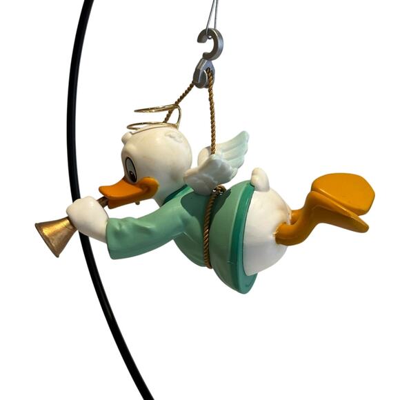 Vintage 1987 Disney Donald Duck Angel Ornament, Hook Rigging w/Gold Horn, EUC - Picture 2 of 3